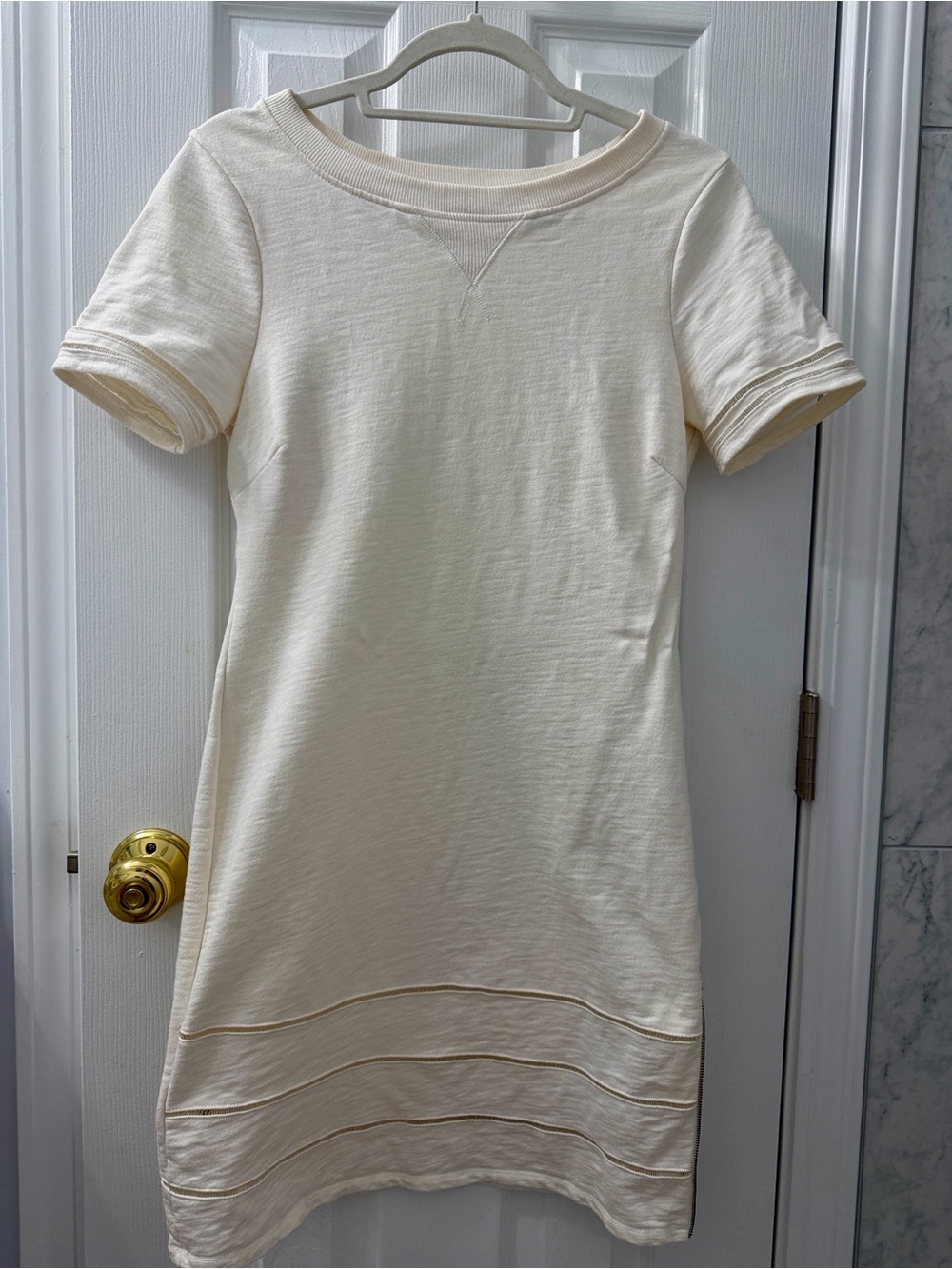 Band Of Outsiders Ivory Short-Sleeve Shift Dress